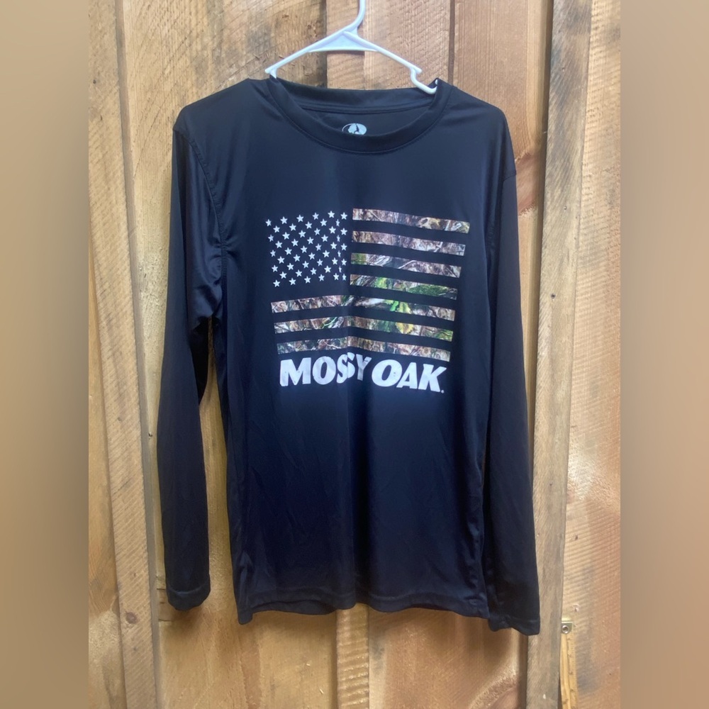 Mossy Oak Men’s Long Sleeve Black‎ American Flag Graphic Shirt Size Medium